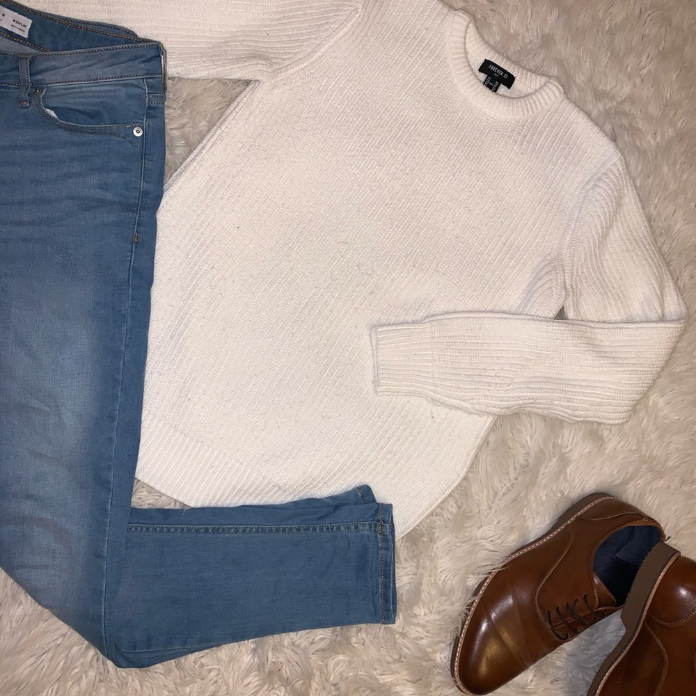 White knit sweater